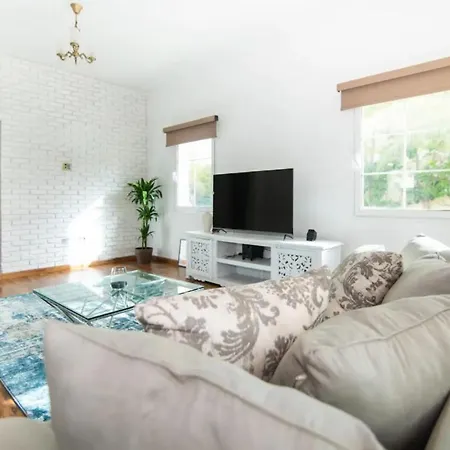 شقة Stylish Apartment Near Trendy Attractions In Beyoglu Aksu (Antalya)